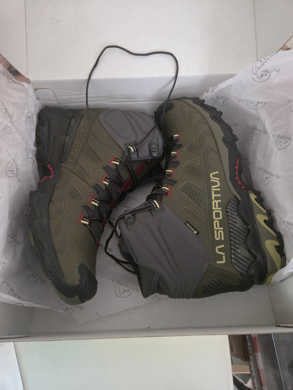 La Sportiva Men's Green Trail Hiking Boots